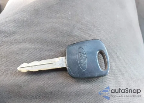 2001 Ford F-150 Harley-Davidson Edition/King Ranch Edition/Lariat/Xlt z USA, uszkodzony, nr VIN 1FTRW07L81KB09236